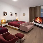 Hbf Hotel miłości *